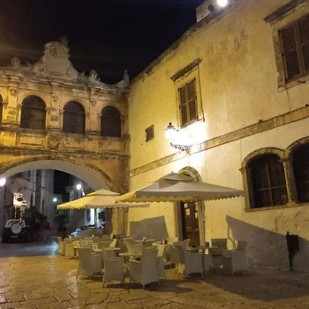 Palazzotto Settecentesco In Centro Storico