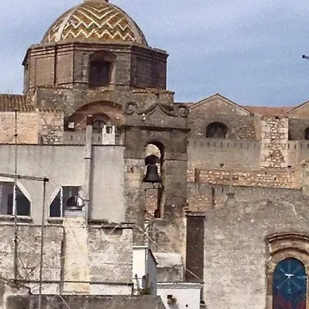 Palazzotto Settecentesco In Centro Storico