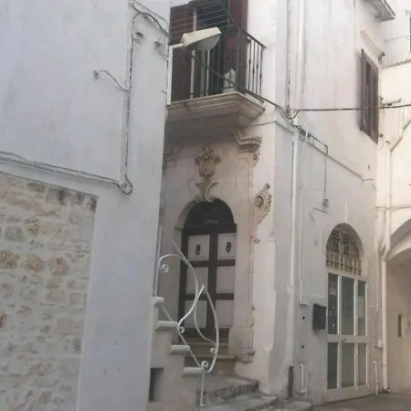Palazzotto Settecentesco In Centro Storico