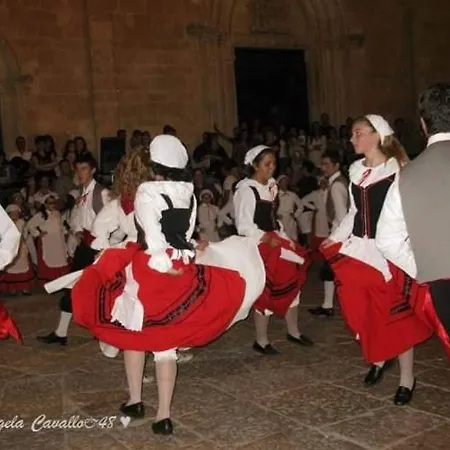 Palazzotto Settecentesco In Centro Storico Lejlighed